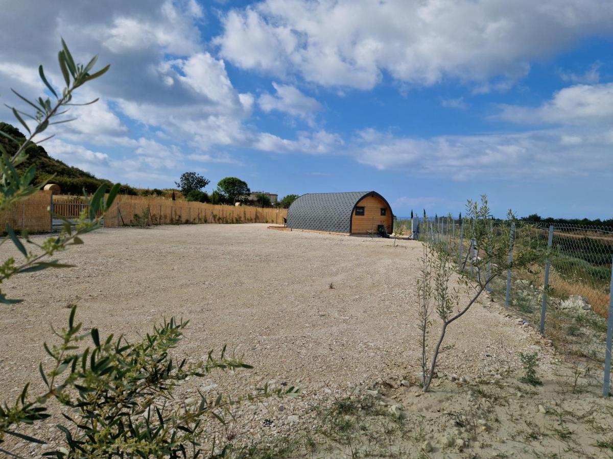 Glamping Pod Hotel Prodromi Buitenkant foto